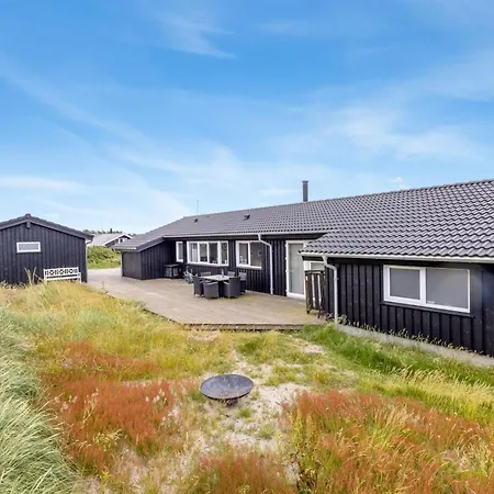 Lennart - 300m From The Sea By Interhome