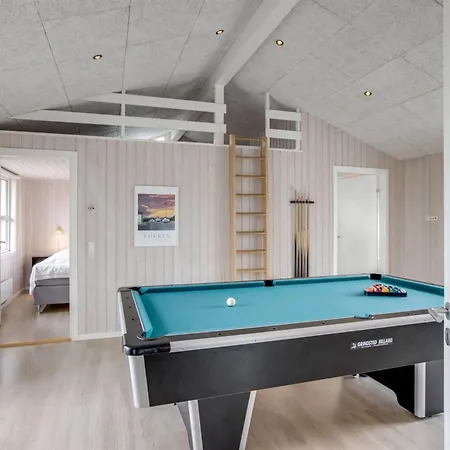 Lennart - 300m From The Sea By Interhome *